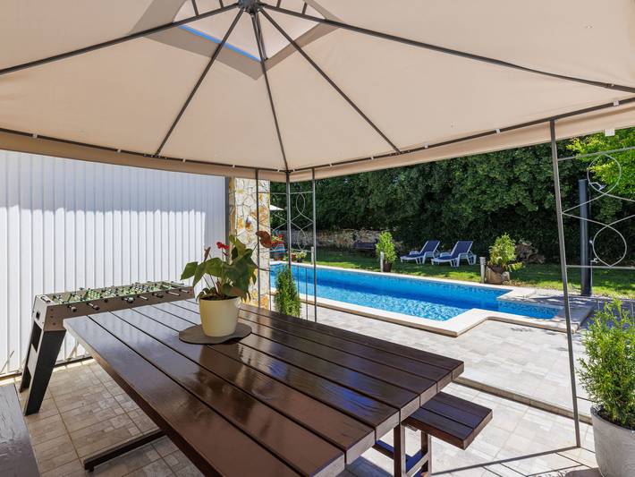 Ferienhaus für 6 Personen, mit Terrasse und Garten in Marčana - 4