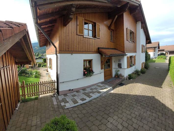 Ferienhaus für 6 Personen, mit Sauna und Garten sowie Whirlpool, mit Haustier in Nesselwang
