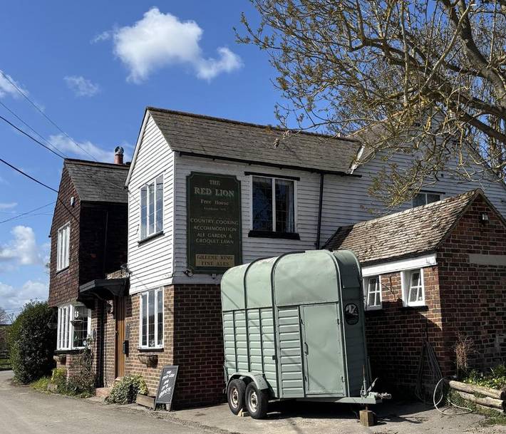 B&b for 2 people, with view and garden, with pets in Canterbury