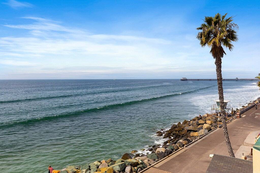 Ganze Wohnung, Luxus Oceanfront Rental mit einem Spa in Oceanside, San Diego County