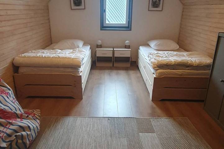 Location de vacances pour 6 personnes, avec terrasse et jardin à Laguiole - 4