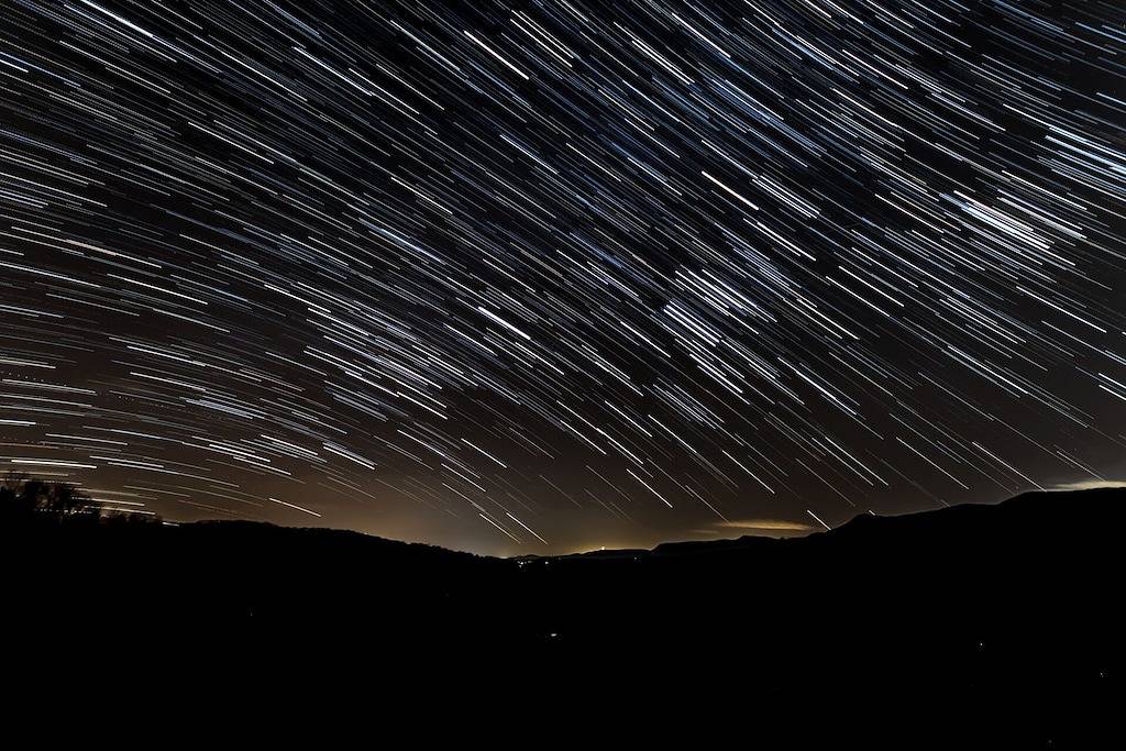 \"Sundance\" Gorgeous River Front Cabin auf 54 Morgen mit Whirlpool und spektakulärer Aussicht in Page County