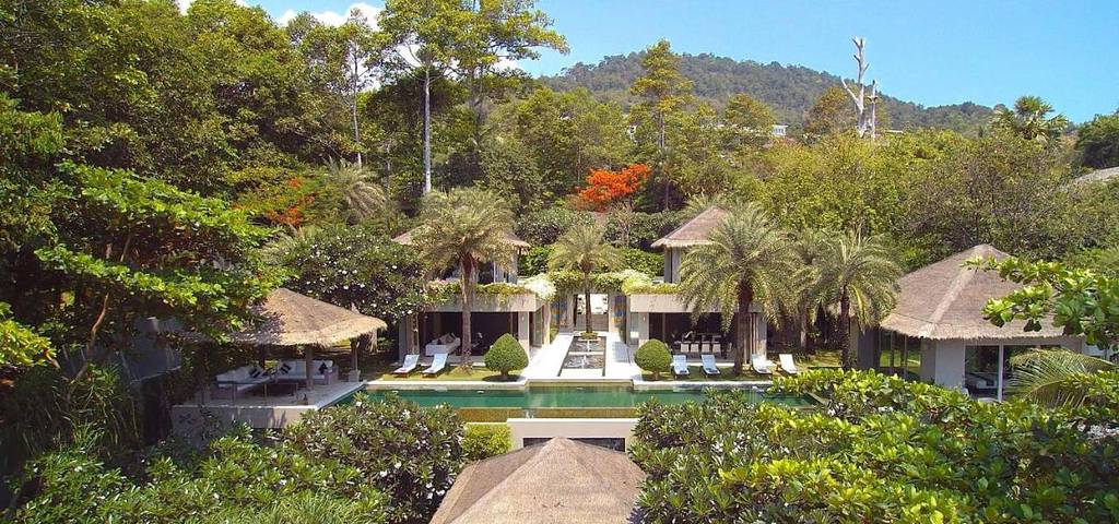 Villa pour 18 personnes, avec jardin ainsi que jacuzzi et piscine