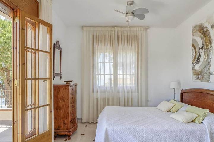 Location de vacances pour 8 personnes, avec Balcon ainsi que Jardin et Piscine à Arenys de Mar - 3