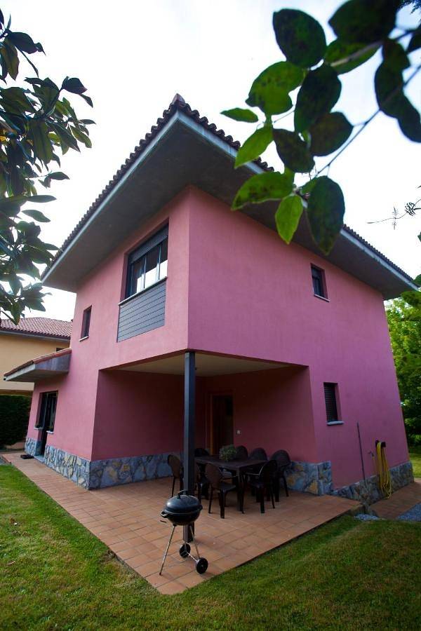 Brisas de Caravia in Caravia, Costa Verde