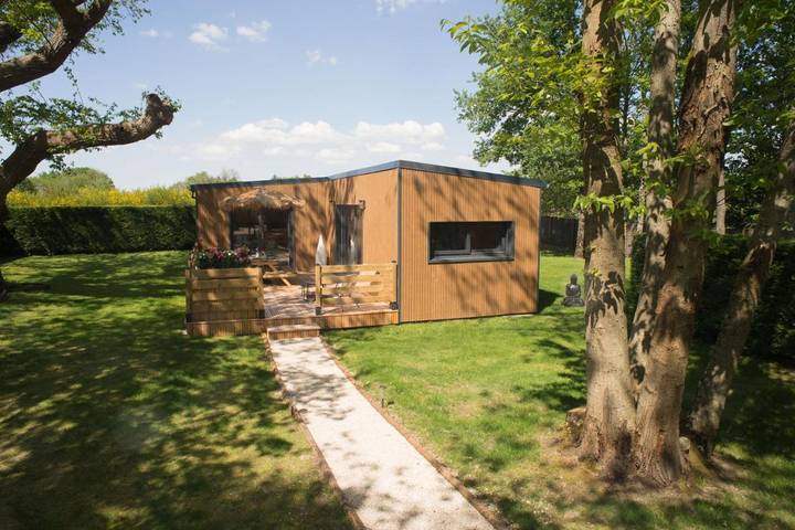 Location de vacances pour 3 personnes, avec jardin ainsi que vue et piscine à Montlouis-sur-Loire - 3