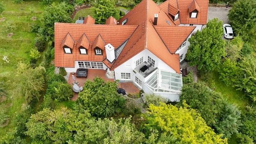 Ferienwohnung für 2 Personen, mit Garten und Terrasse sowie Pool in Wiesenttal