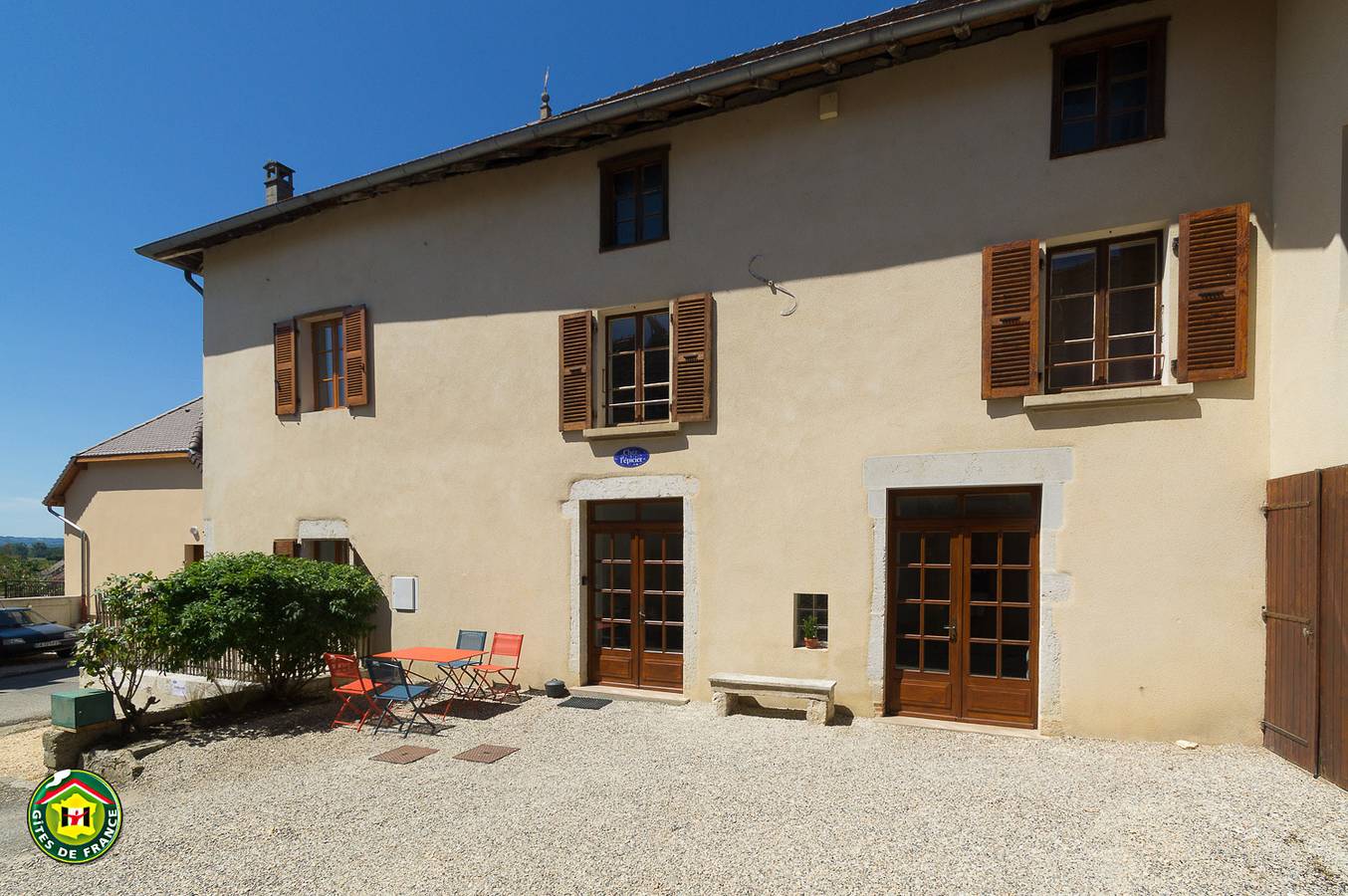 Chez l'épicier in Brangues, Région de La Tour-du-Pin