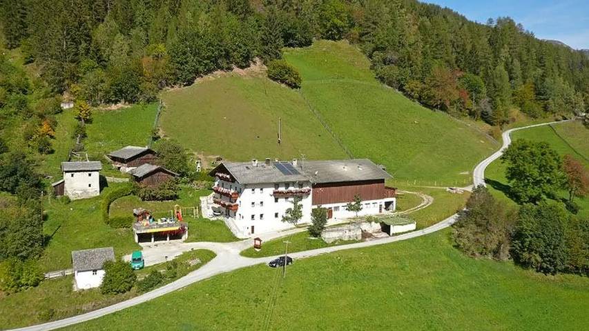 Ferienwohnung für 8 Personen, mit Terrasse und Sauna sowie Garten, mit Haustier in Innsbruck und Umgebung - 3