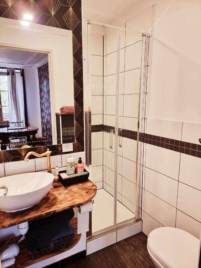 Appartement entier, Two-Bedroom Apartment in Bellac, Région de Bellac