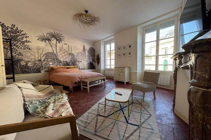Appartement entier, Odilon - Elegante suite pour 2 à Provins centre in Provins, Seine-et-Marne