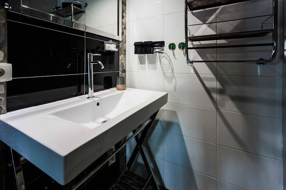 Ganze Wohnung, 🏡 Studio Cosy & Woody🪵 in Baillargues, Mittelmeerküste (Frankreich)