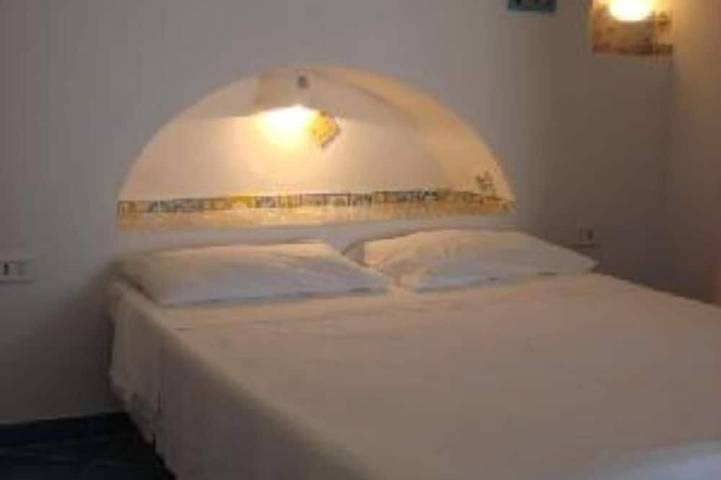 Ferienhaus für 15 Personen, mit Terrasse und Garten in Ponza - 2