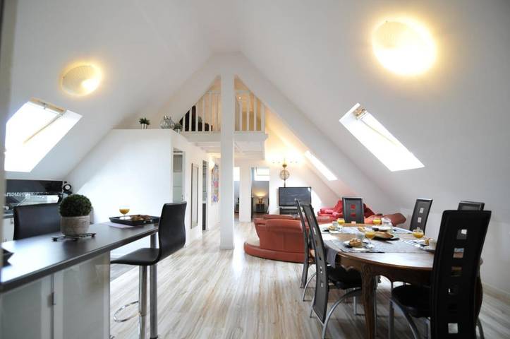 Gîte pour 13 personnes à Saint-Cyr-l'École - 2