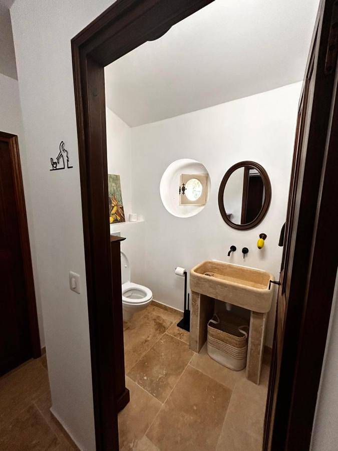 Maison d’hôte pour 2 personnes, avec vue ainsi que jardin et piscine à Roussillon - 4