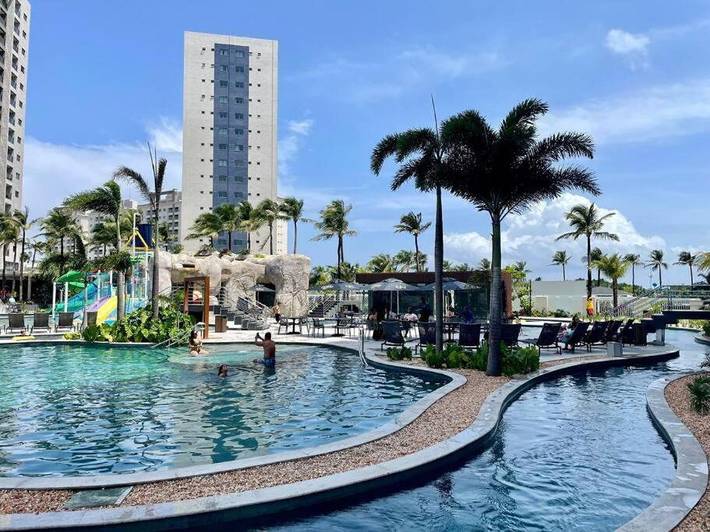 Casas e apartamentos de temporada para 7 pessoas, com vista e balcão e ainda sauna and piscina, com animais de estimação em Salinópolis