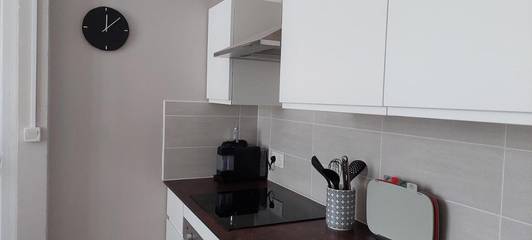 Gîte pour 2 personnes, avec jardin, adapté aux familles à Châtillon-sur-Indre