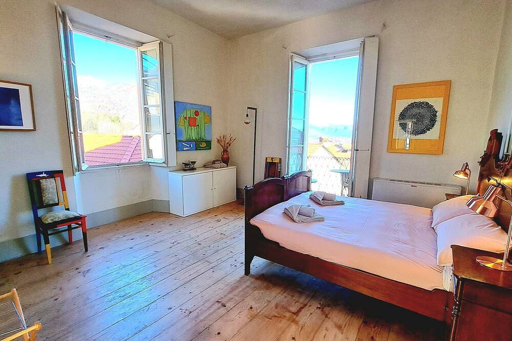 B&B Via Rinaldi - Appartamento 2 Camere con Vista Panoramica in Santuario de la Madonna del Sasso, Lago de Orta