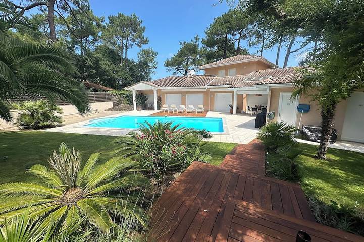Villa pour 9 personnes, avec balcon et jardin à Hossegor