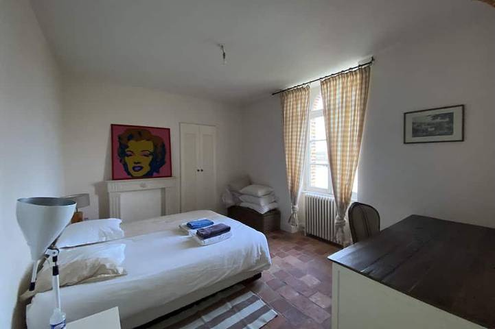 Location de vacances pour 13 personnes, avec jardin à Sainte-Suzanne - 4