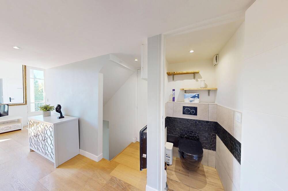 Apartamento entero, T3 apartment overlooking the Marne in Nogent sur Marne near Paris & Disney in Nogent-sur-Marne, Valle del Marne