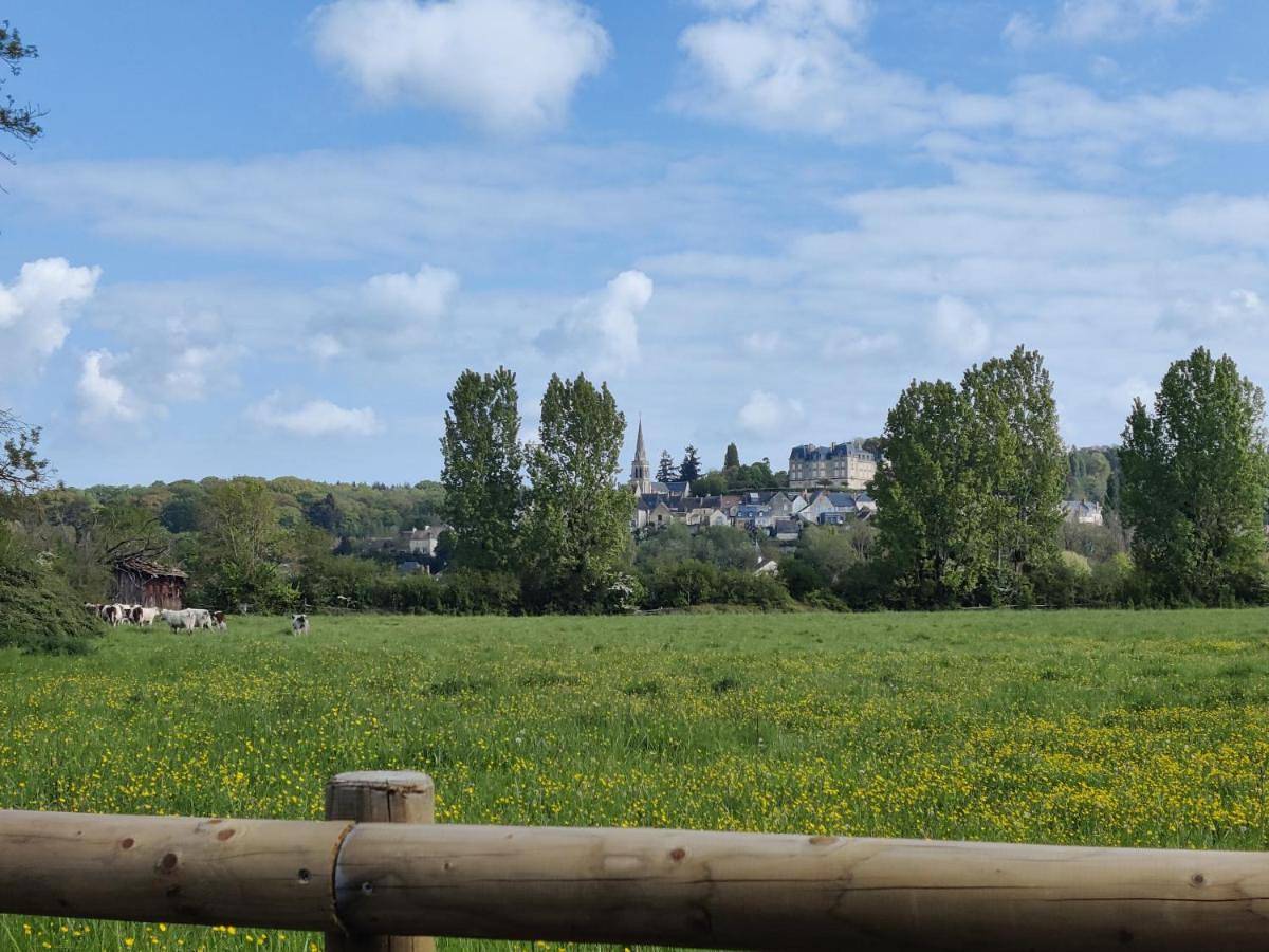 Appartement de vacances entier, Double Room with Garden View in Montfort-le-Gesnois, Sarthe
