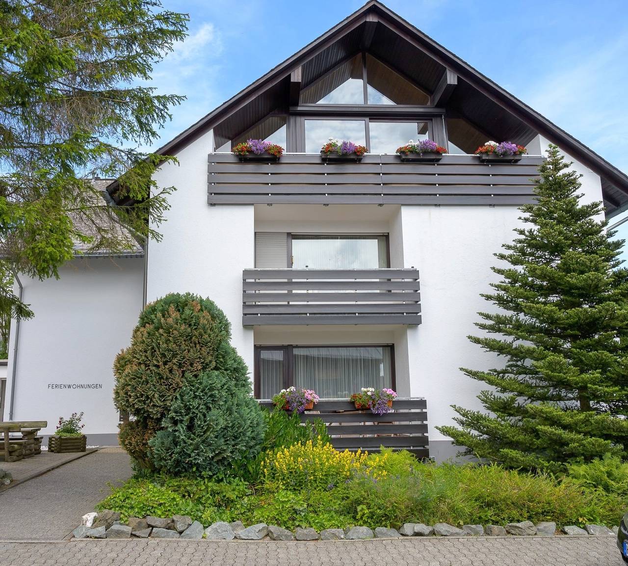 Ferienwohnungen Gerald Reckert - Fewo Schanzenblick (2 Schlafräume, 1 Wohnraum) in Winterberg, Hochsauerlandkreis