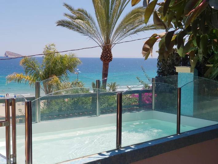 Maison de vacances pour 18 personnes, avec vue ainsi que jardin et piscine