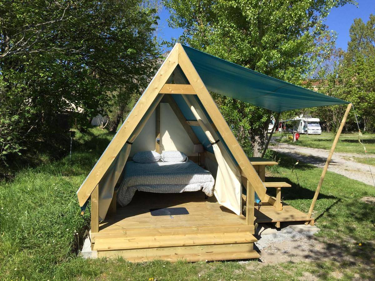 Camping Frédéric Mistral in Castellane, Castellane en omgeving