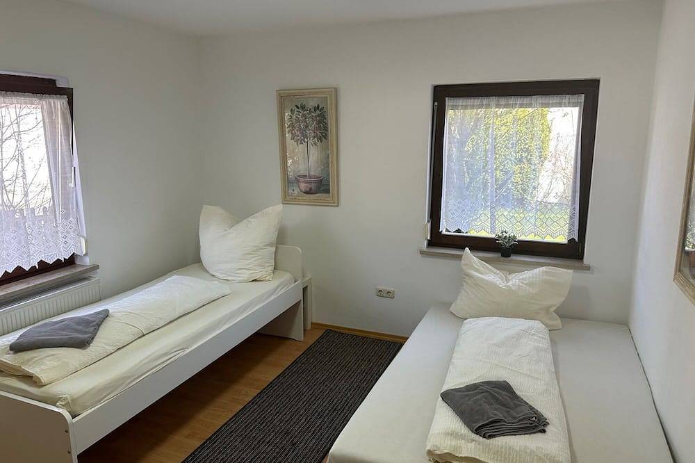 Ganze Wohnung, Ferienwohnung/App. für 28 Gäste mit 135m² in Penzberg (295991) in Penzberg, Pfaffenwinkel