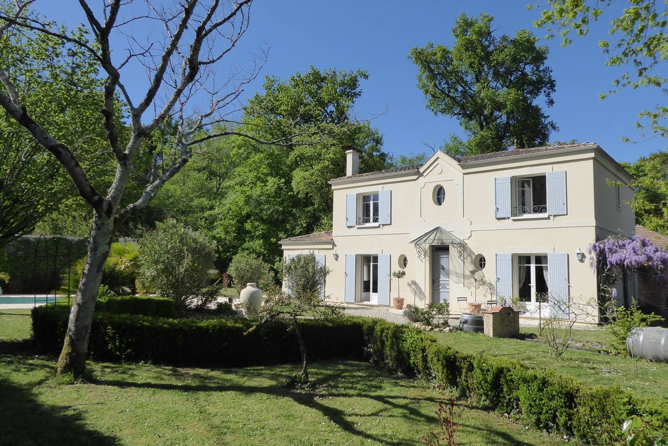 Bastide de Mongiraud - Chambre La Glycine in Blanquefort, Région de Bordeaux