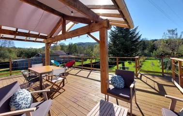 Gîte pour 6 personnes, avec terrasse et jardin à Docelles