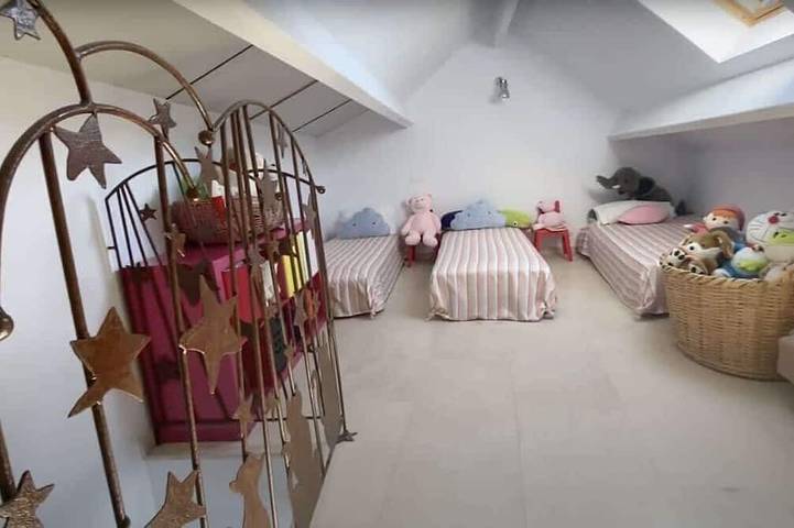 Gîte pour 5 personnes, avec Jardin à Dun-le-Palestel - 3