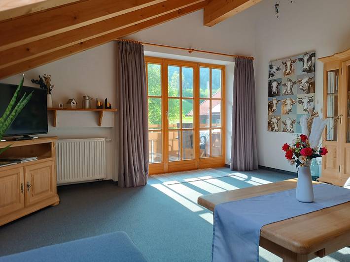 Ferienwohnung für 4 Personen, mit Balkon in Ofterschwang