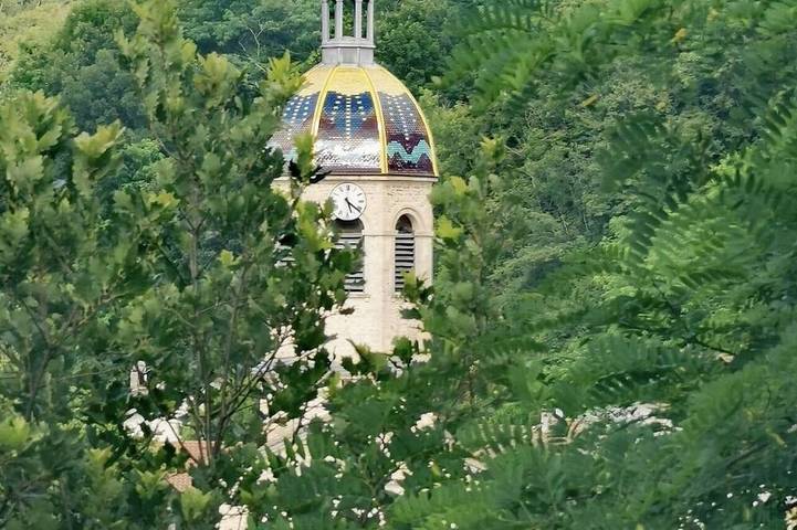 Gîte pour 3 personnes, avec terrasse dans Salavre