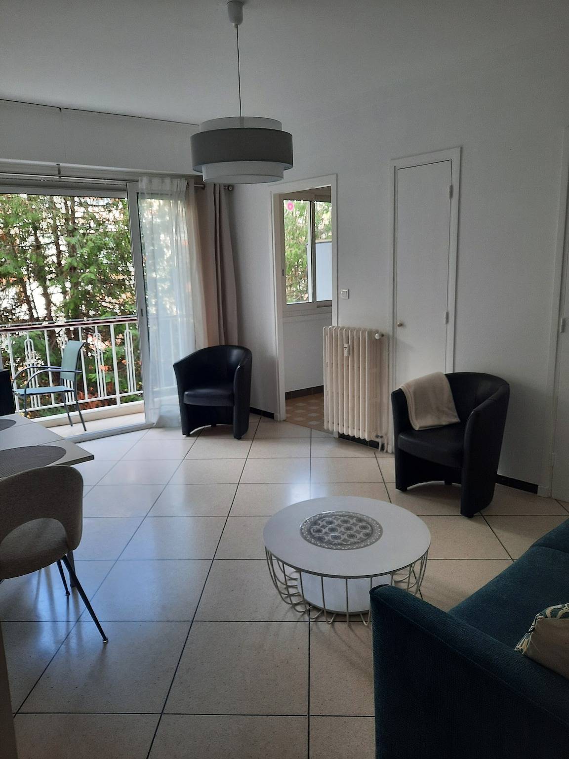 Ganzes Studio, Studio „En Bord De Mer“ mit Balkon und Wlan in Cros de Cagnes, Cagnes-sur-Mer