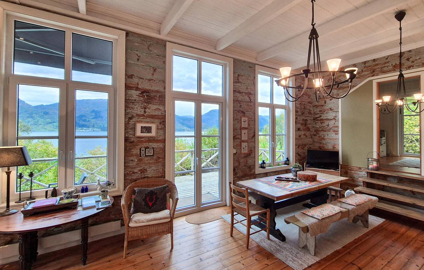 Ferienhaus für 8 Personen mit Terrasse in Vaksdal
