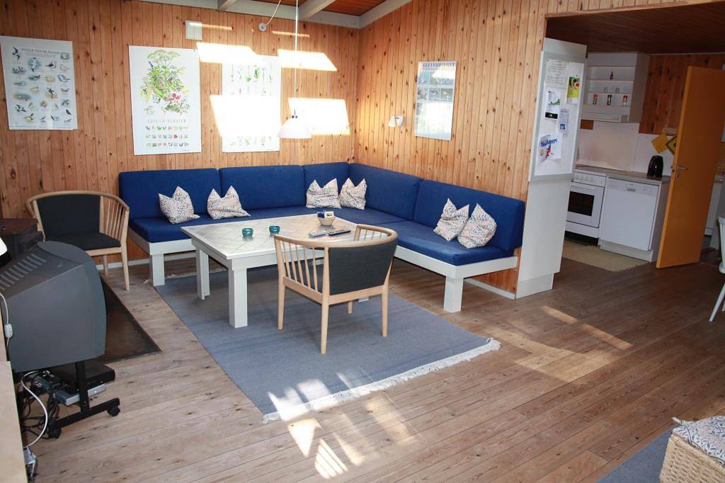 042 in Ho, Región de Varde