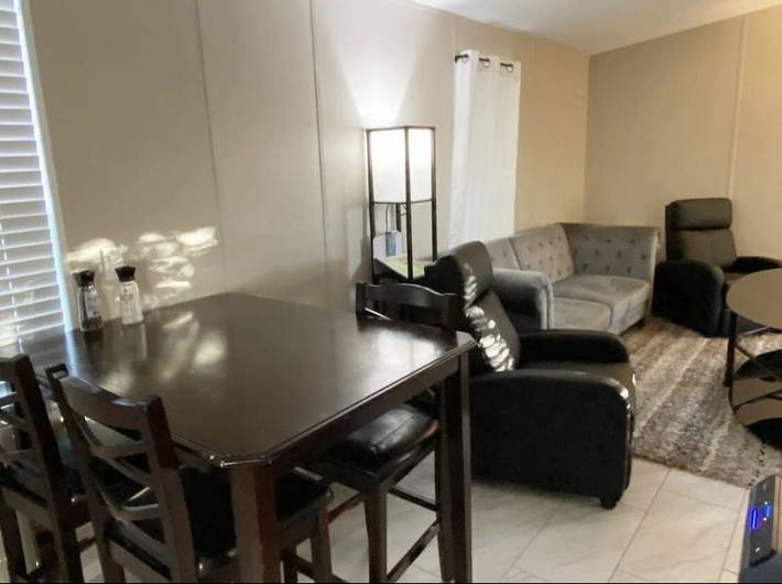 Vacation rental for 5 people, with yard in Lake Powell