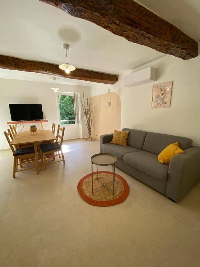 Ferienwohnung für 5 Personen, mit Ausblick und Terrasse - 1