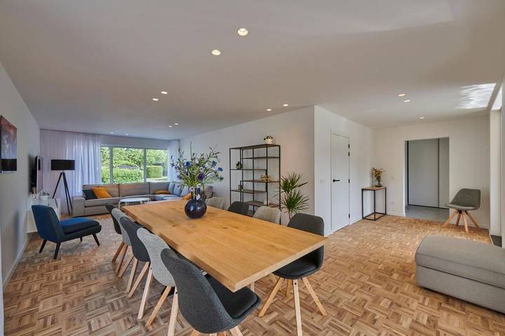 Location de vacances pour 12 personnes, avec vue et jardin à Lommel - 2