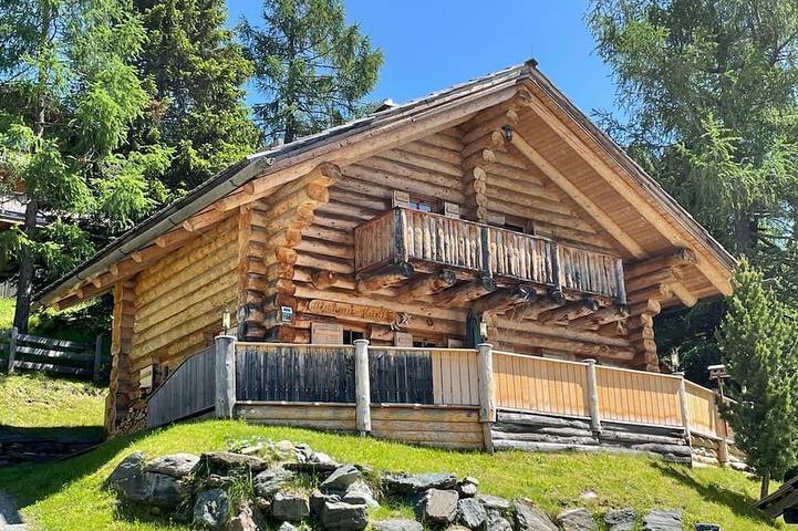 Blockhütte für 10 Personen, mit Sauna und Balkon - 1