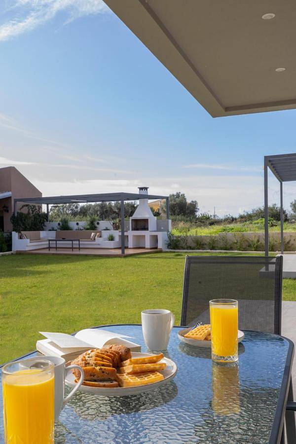 Two-Bedroom Villa in Καραβάδο, Κεφαλονιά