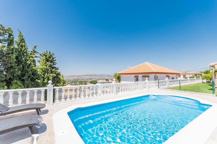 Chalet para 6 personas, con jardín y terraza en Provincia de Málaga - 2