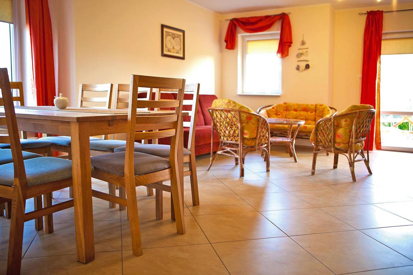 Doppelhaushälfte mit Terrasse und Spielplatz in Rowy, Slowinzischer Nationalpark