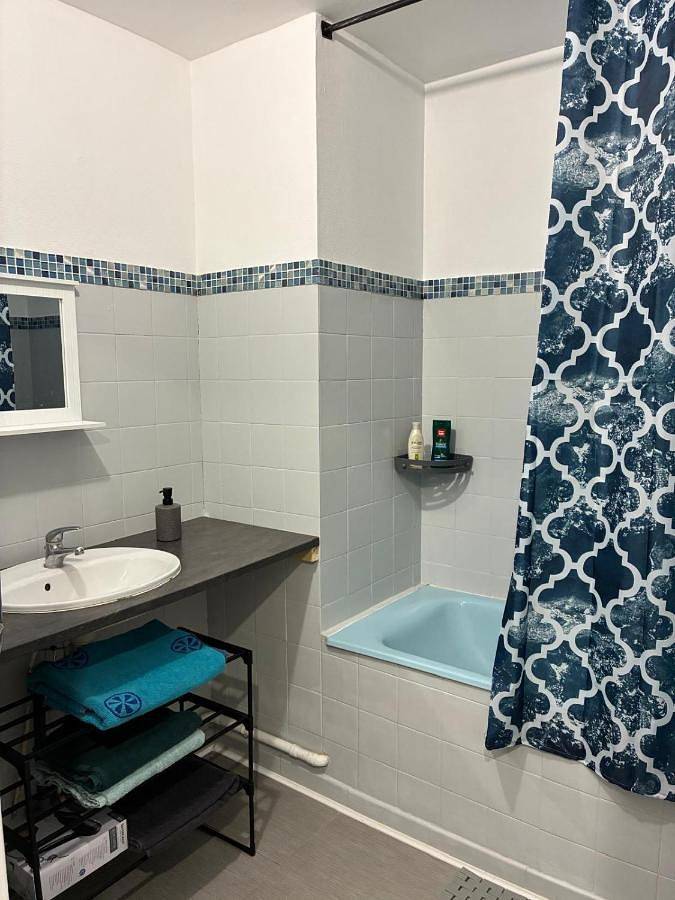 Gîte pour 2 personnes à Bron - 3