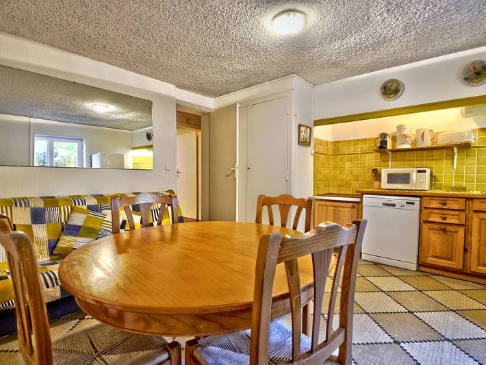 Ganze Wohnung, Gemütliches Apartment in der Winterstadt, nahe Stadtzentrum und Strand, mit Terrasse und Parkplatz! in Arcachon, Arcachon und Umgebung