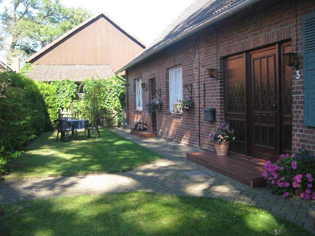 Ferienwohnung für 2 Personen, mit Terrasse und Garten