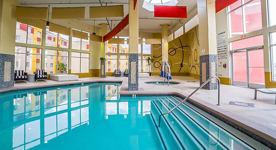Casa vacacional para 2 personas, con piscina y jacuzzi en Paradise