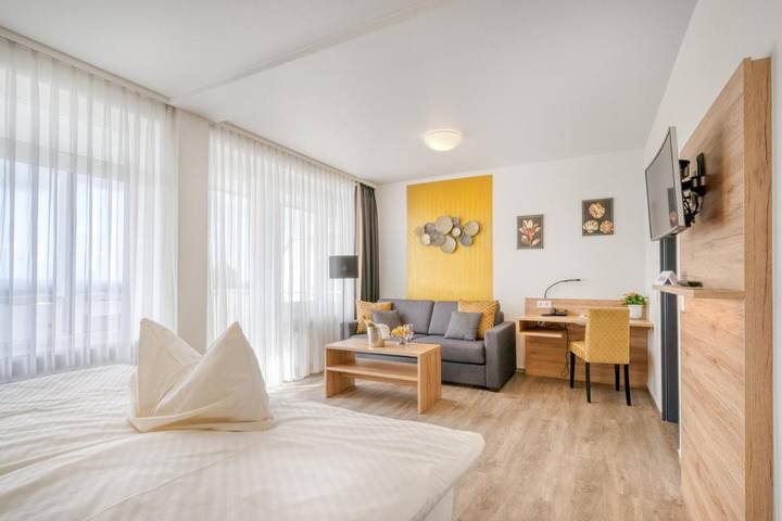 Hôtel pour 2 personnes, avec piscine et sauna ainsi que jardin et vue dans Lubbecke